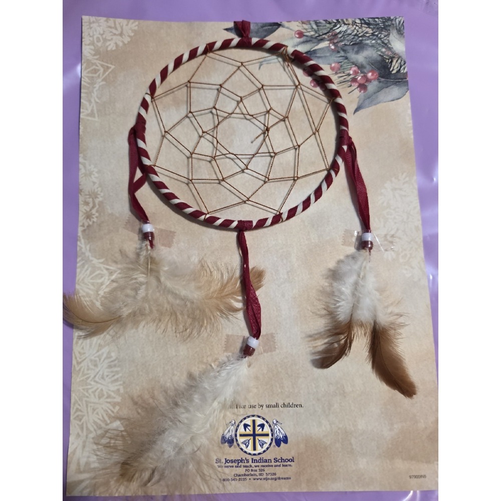 Legend Of The Dreamcatcher Native Americans of the Great Plains, Red & White NEW
